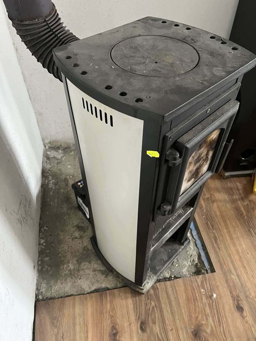 Sprzedam używany sprawny piec