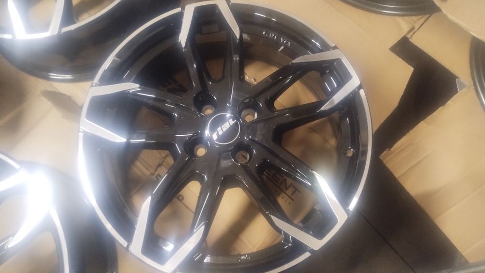 4x100 17 cali  6,5 et 49  felgi aluminiowe rial demo nowe