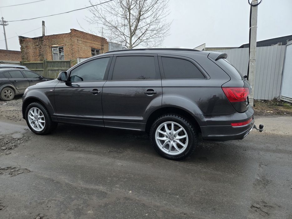 AUDI Q7 2014р.в  3.0 дизель