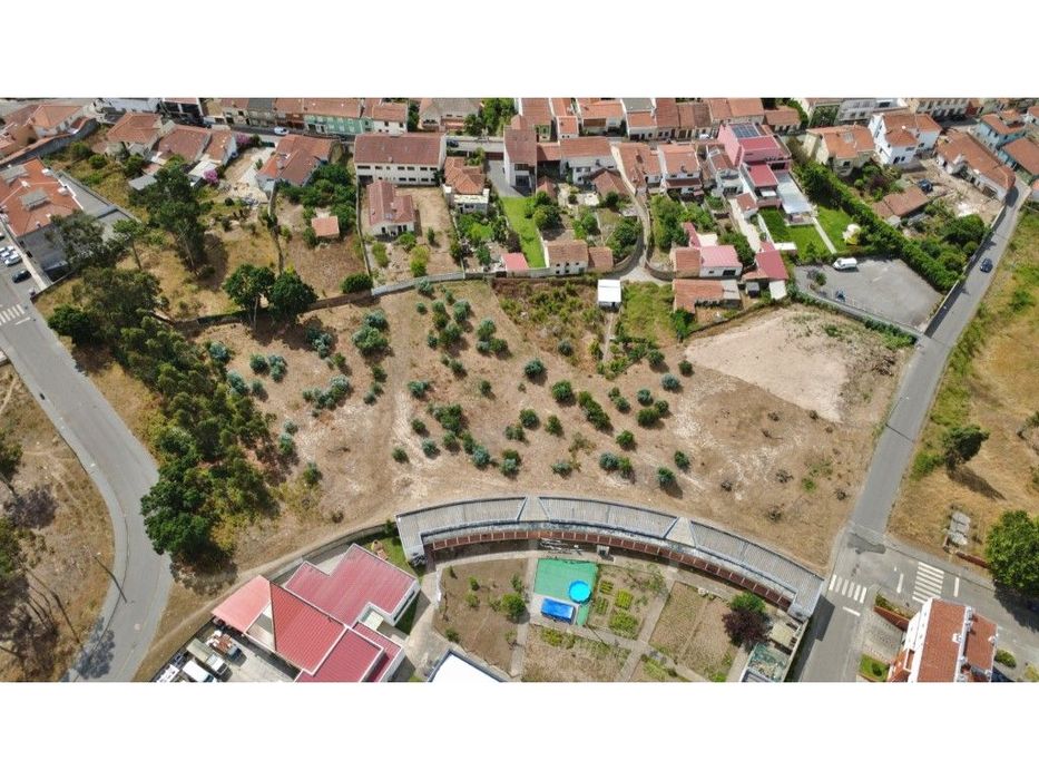 Plot of Land for Residential Development in Ovar – 4,960 m²