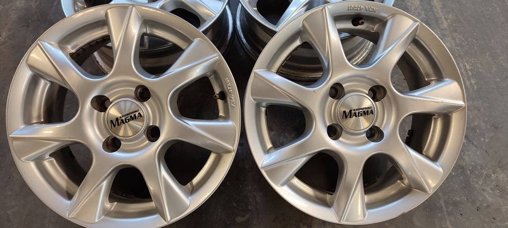 14" 5.5J 4x100 Komplet felg aluminiowych