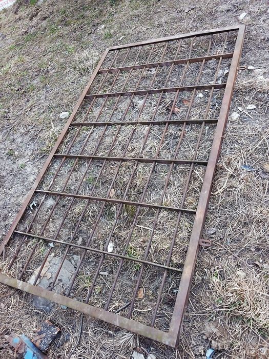 Krata zabezpieczająca na drzwi kraty 210 x 120 cm kraty na drzwi x3 krata mocna solidna ciężka