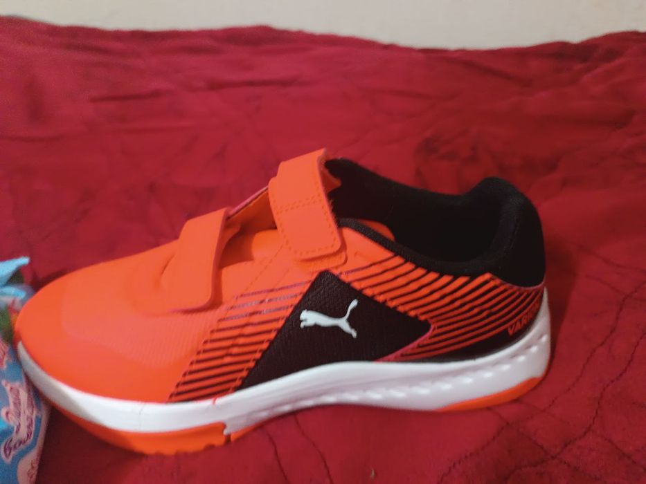 Новые женские кроссовки размер 38