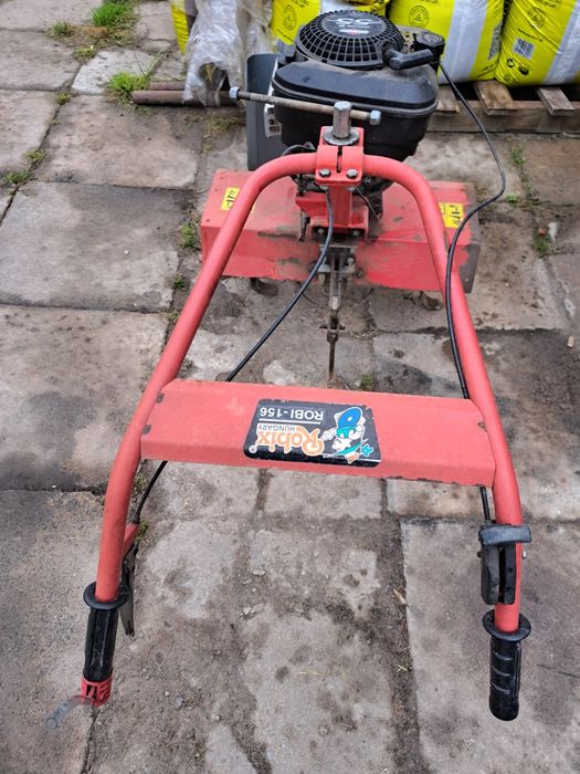 Glebogryzarka Robix ROBI-156 Made in Hungary Briggs & Stratton 5.5 HP