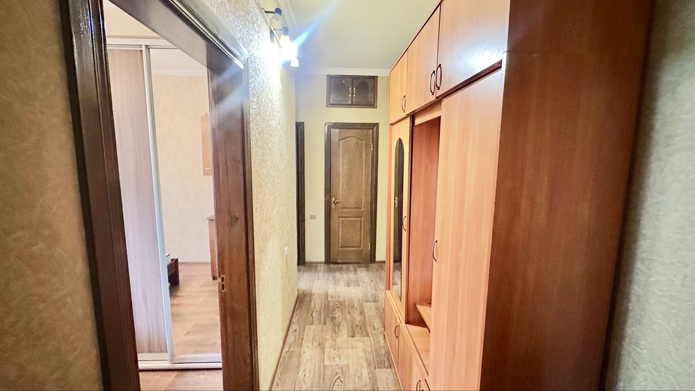 ПРОДАЮ, 2-х кімнатну квартиру В ЦЕНТРІ