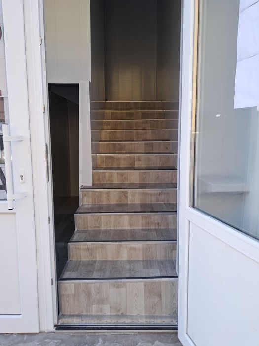 Оренда торгівельних приміщень 90м.кв. та 30м.кв. пр-кт Соборності, 7Б