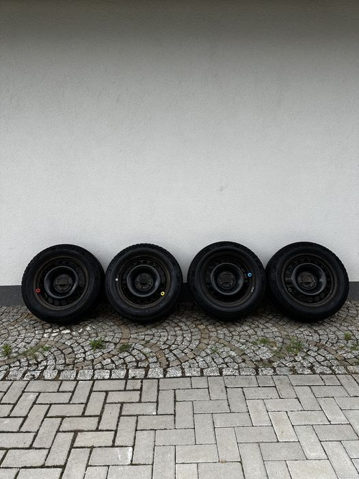 Felgi stalowe 16" 5x112 + opony zimowe Continental 205/60 R16 [Komplet]