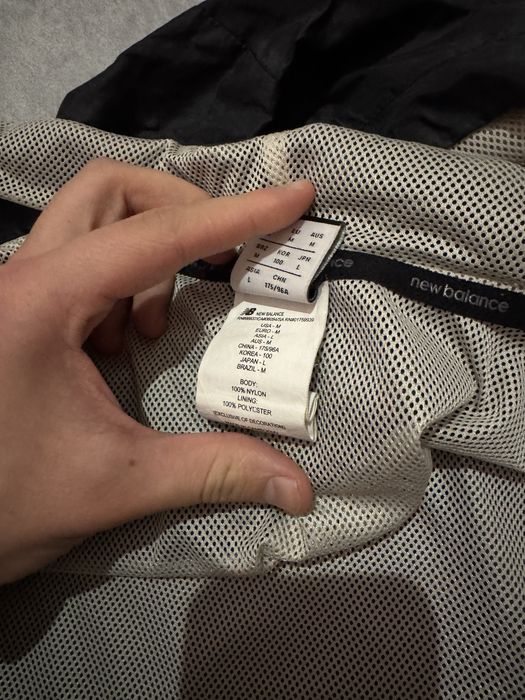 Ветровка New balance