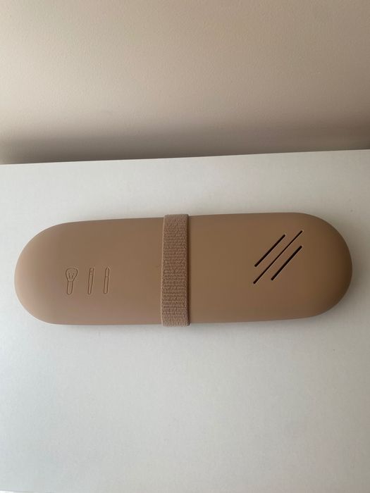 Продам новий силіконовий чохол для пензлів