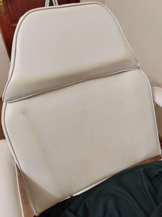 Fotel kosmetyczny hydrauliczny