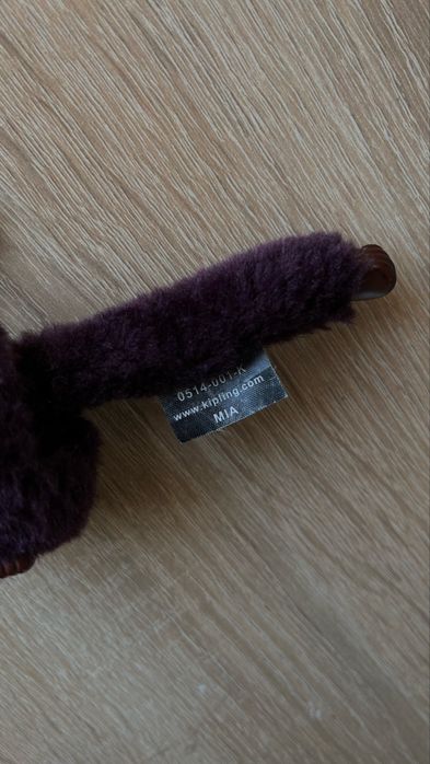 Брилок Kipling MIA