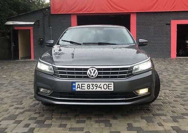 Volkswagen Passat 2.0T Se