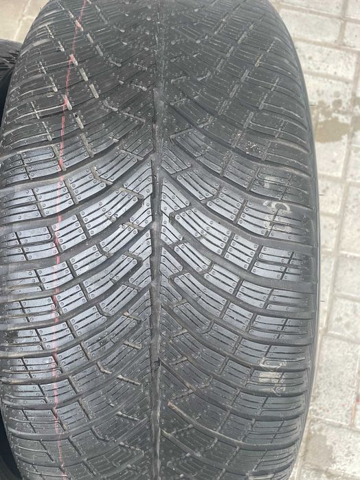 Шины разноширокие 255/45/20  285/40/20 PIRELLI Pzero Winter 2
