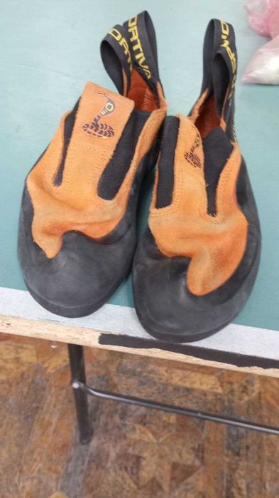 Продам скельники LaSportiva Cobra 33р. та La Sportiva Python 32р.