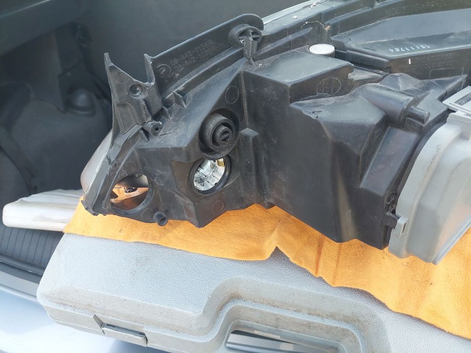 Otica opel corsa c  lupa olho de boi