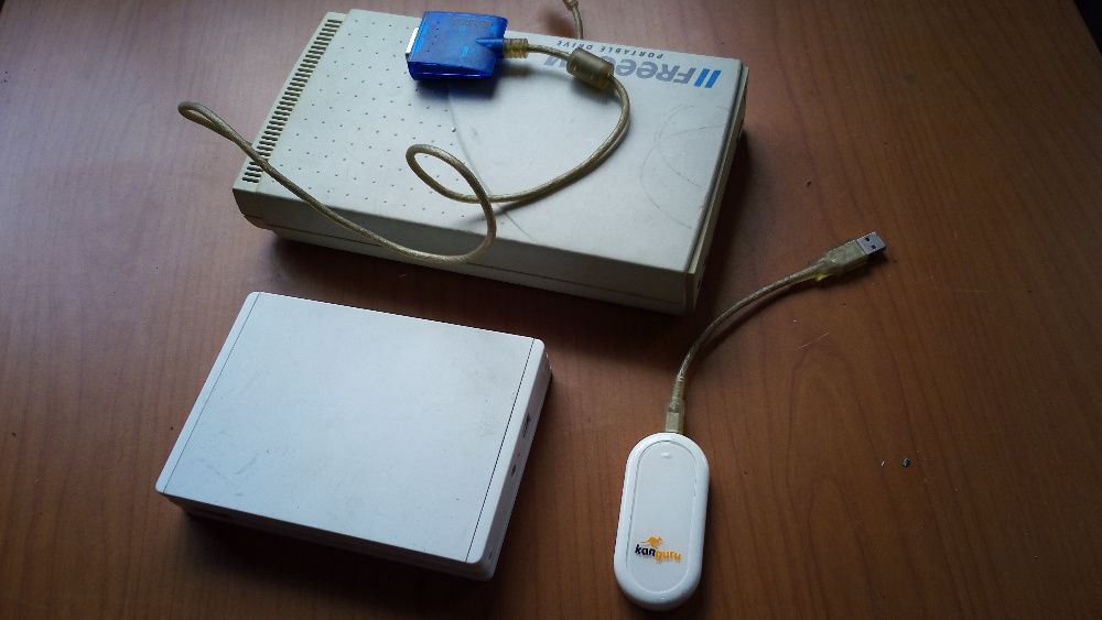 Graphics Cards, CD Readers/Writers, Floppy Disk Drives, Modems, Kanguru Modem64740901599617124