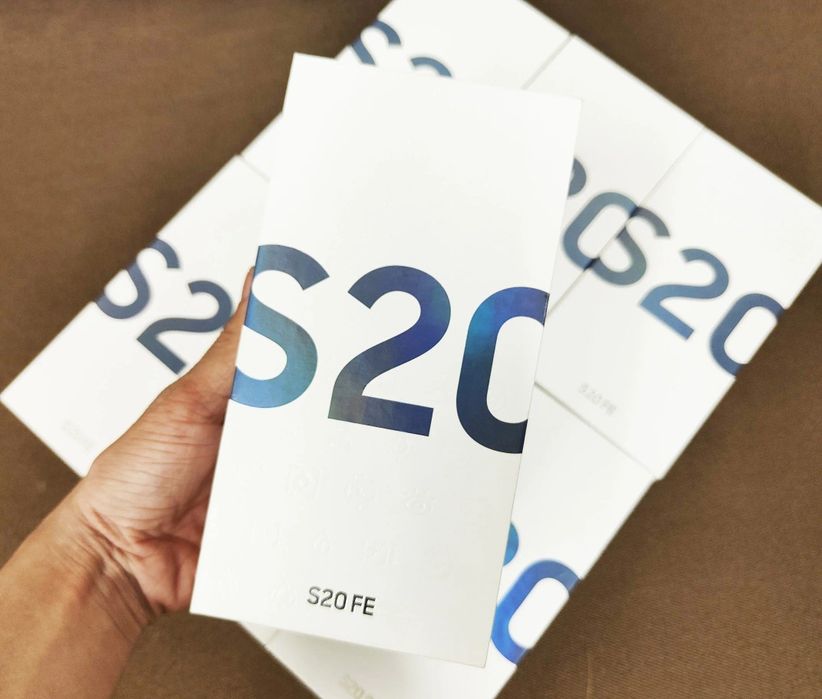 Акція Samsung Galaxy S20 FE новий самсунг гелаксі