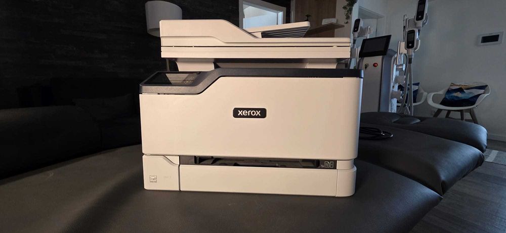 Impressora multifunções como nova. Xerox C235. Cores. Toner