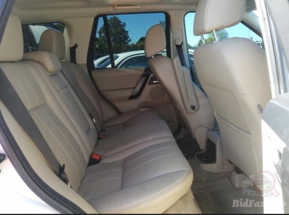 Land rover freelander 2