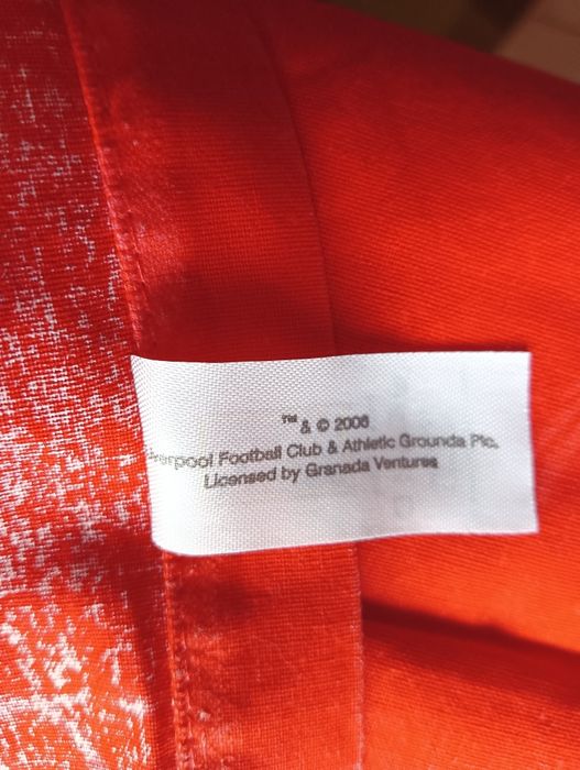 Zasłony Liverpool Football Club .Plus czapka.