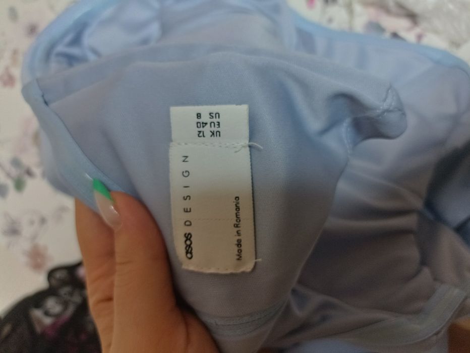 Розкішна коктейльна сукня з відкритими плечима від asos