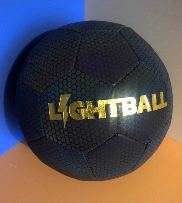 М'яч який світиться у темряві 5 розмір для асфальту