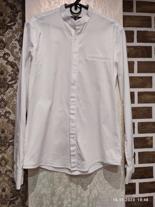 Чоловіча сорочка