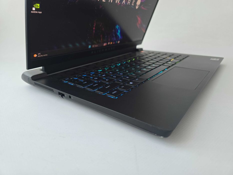 Alienware M15 R5 R7 5800H/RTX 3060/RAM 16GB/SSD 512GB/165Hz
