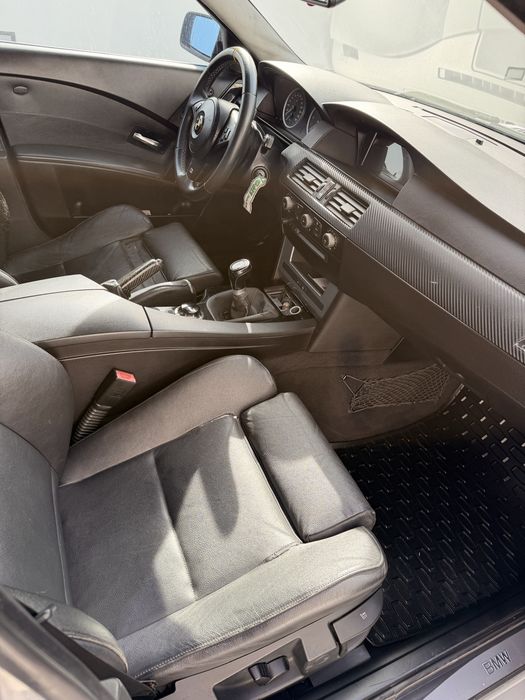 BMW 525d Pack M Nacional | Manual | Vários Extras