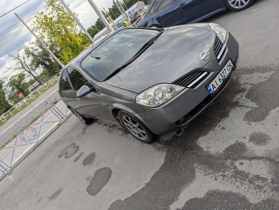 Nissan Primera P12
