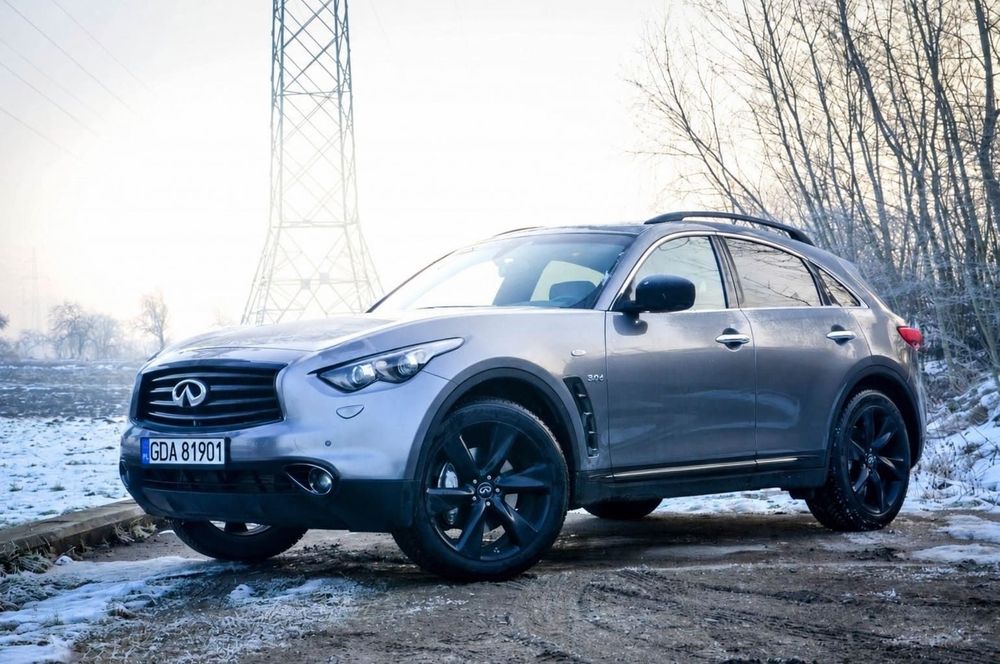 Infiniti QX70