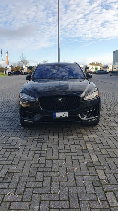 Jaguar F-Pace