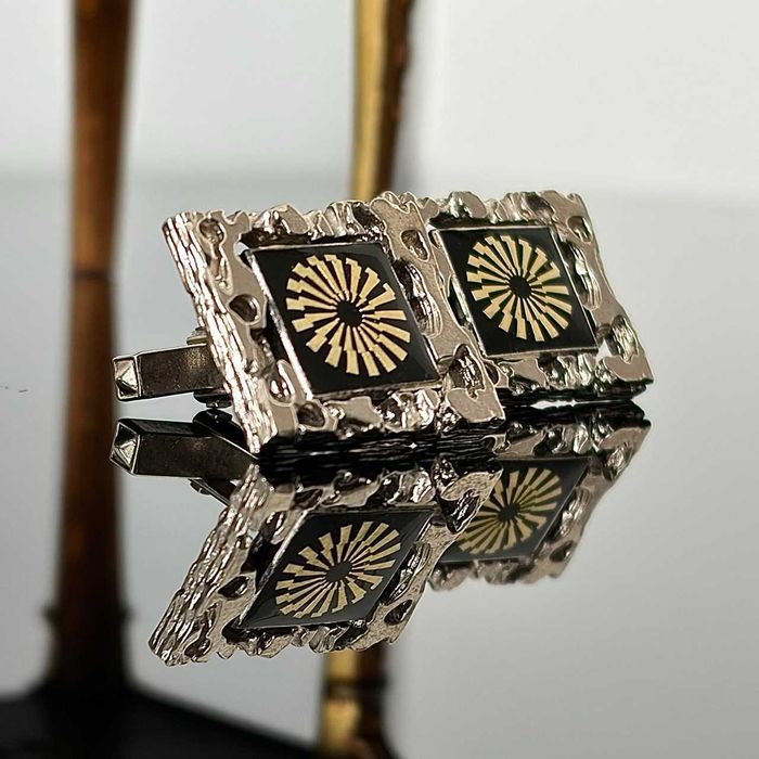 Spinki do mankietów z Onyksem Modernistyczne spinki z motywem słońca