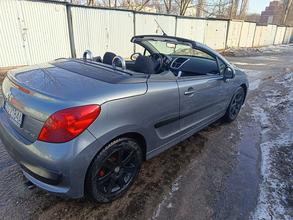 Peugeot 207 CC 1,6 Benzyna  zamienię na Motor 125