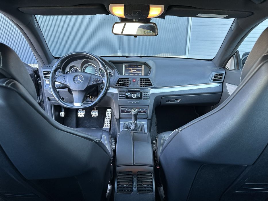 Mercedes-Benz E250 CDI Coupe Nacional