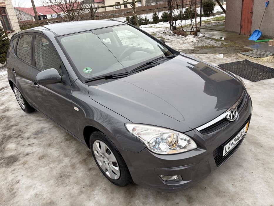 Hyundai i30 grafitowy 1.4 benzyna
