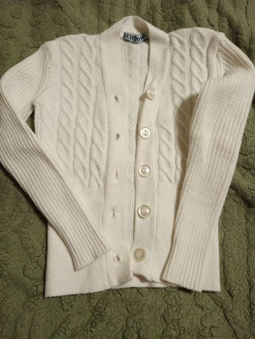 Светр,кофтинка,болеро.