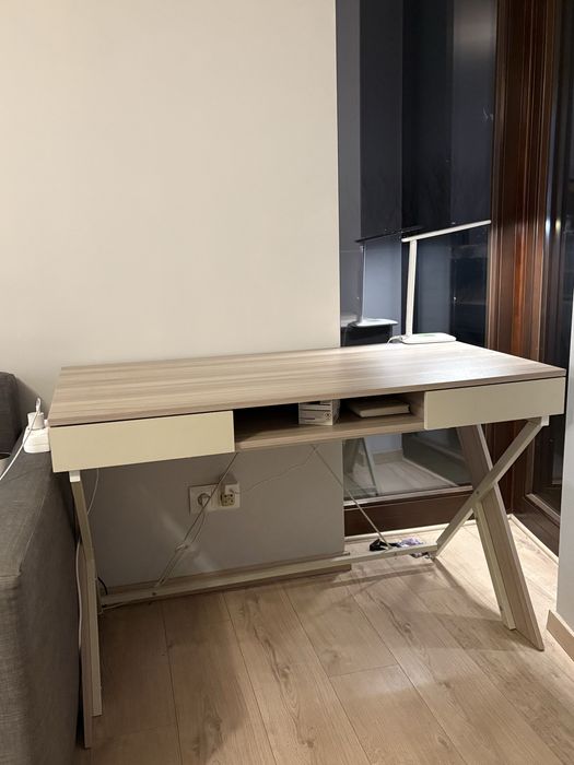 Biurko 120×60 cm – stan idealny