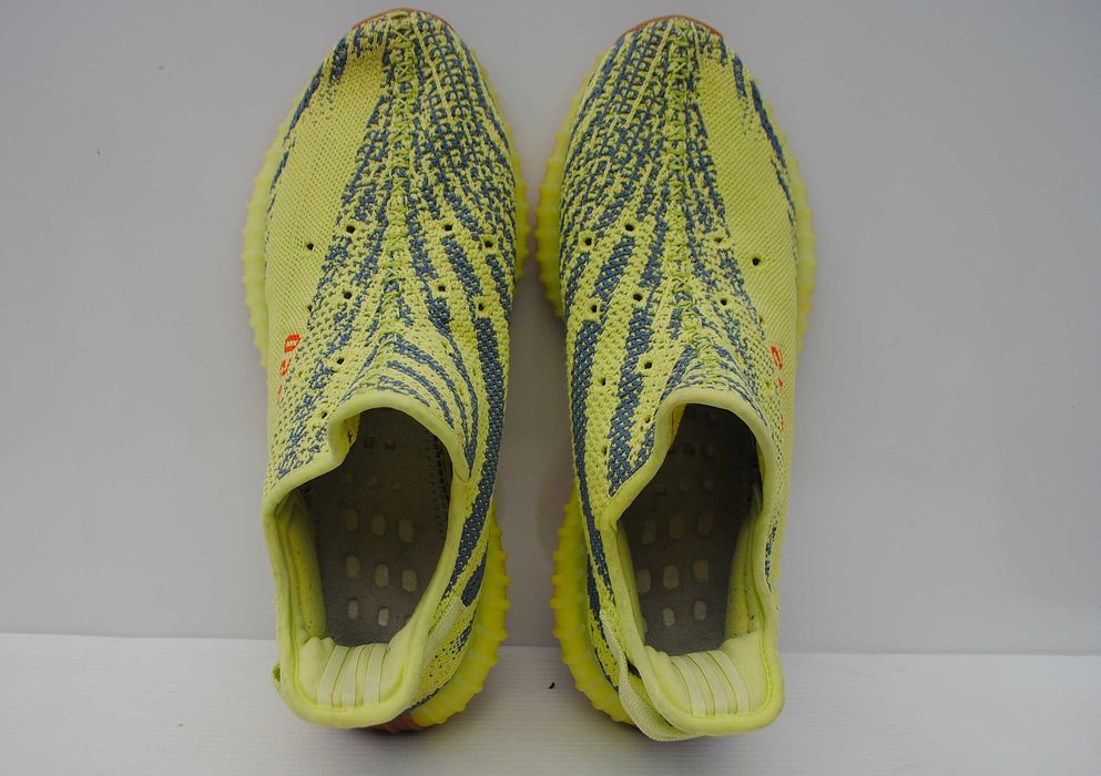Adidas Yeezy Boost 350 V2 Semi Frozen Yellow