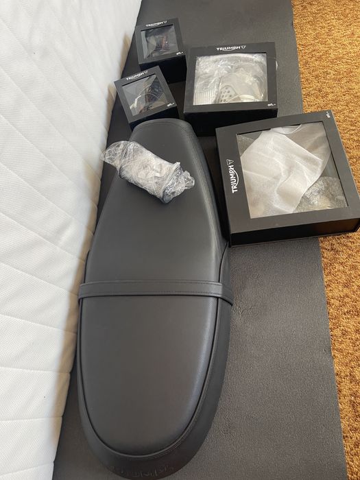 Triumph bonneville T100 black • Possibilidade credito