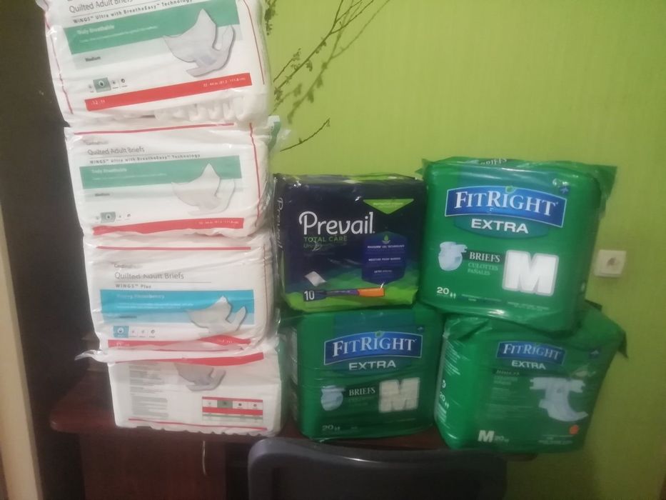 Продам Памперси. Розмір М.