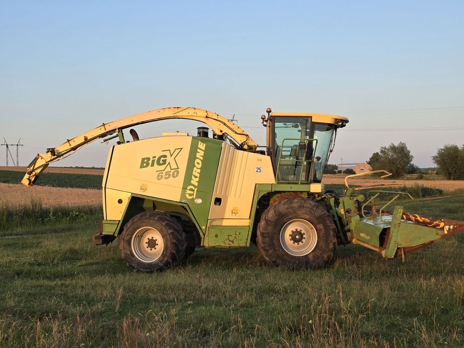 Комбайн свіжопривезений кормозбиральний krone 650