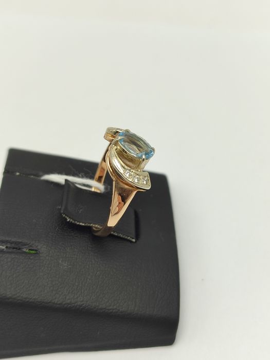 Золота каблучка 585*