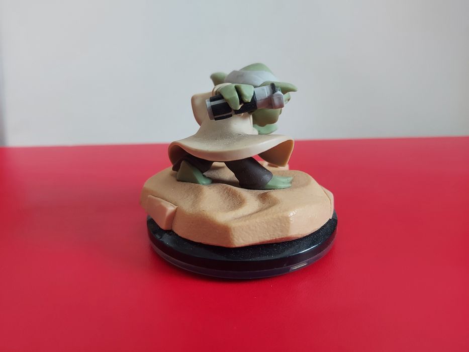 Игрушка Мастер Йода