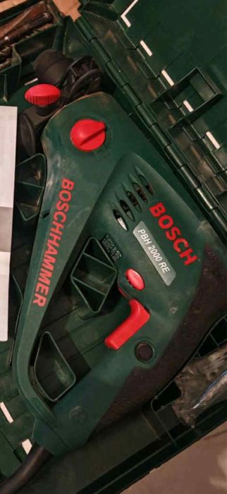 Wyprzedaż garażowa – elektronarzędzia Hilti / Bosch + walizki – zestaw