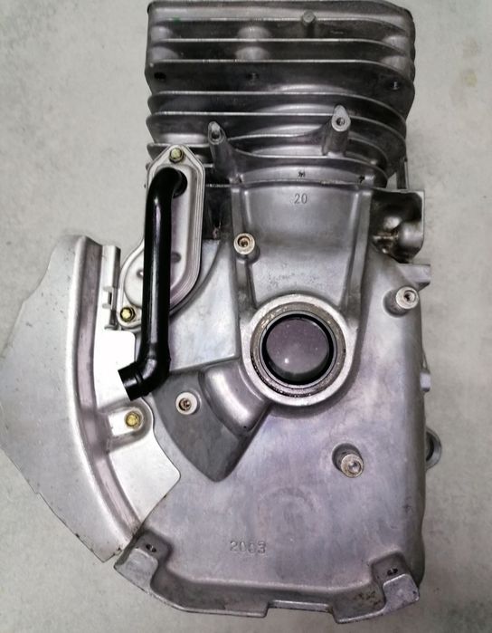 Blok silnika karter do traktorek kosiarka silnik Briggs blok 16-22 Hp