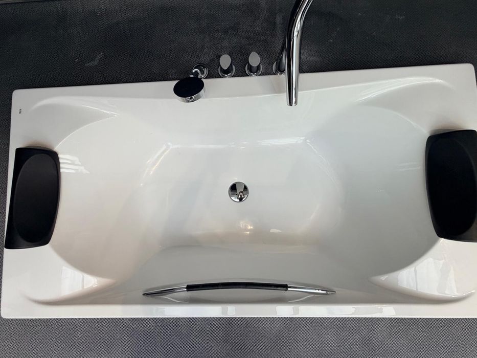 Wanna Roca + bateria Hansgrohe
