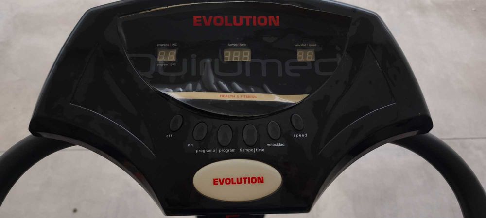Quirumed Evolution 1500 Vibration Platform446694155974103041