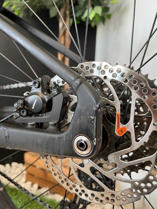 Rower elektryczny CUBE REACTION HYBRID ONE 800 rozmiar L