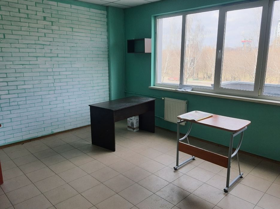 Оренда офісного приміщення 27 м2, 2 поверх, центр, Прибузька 2